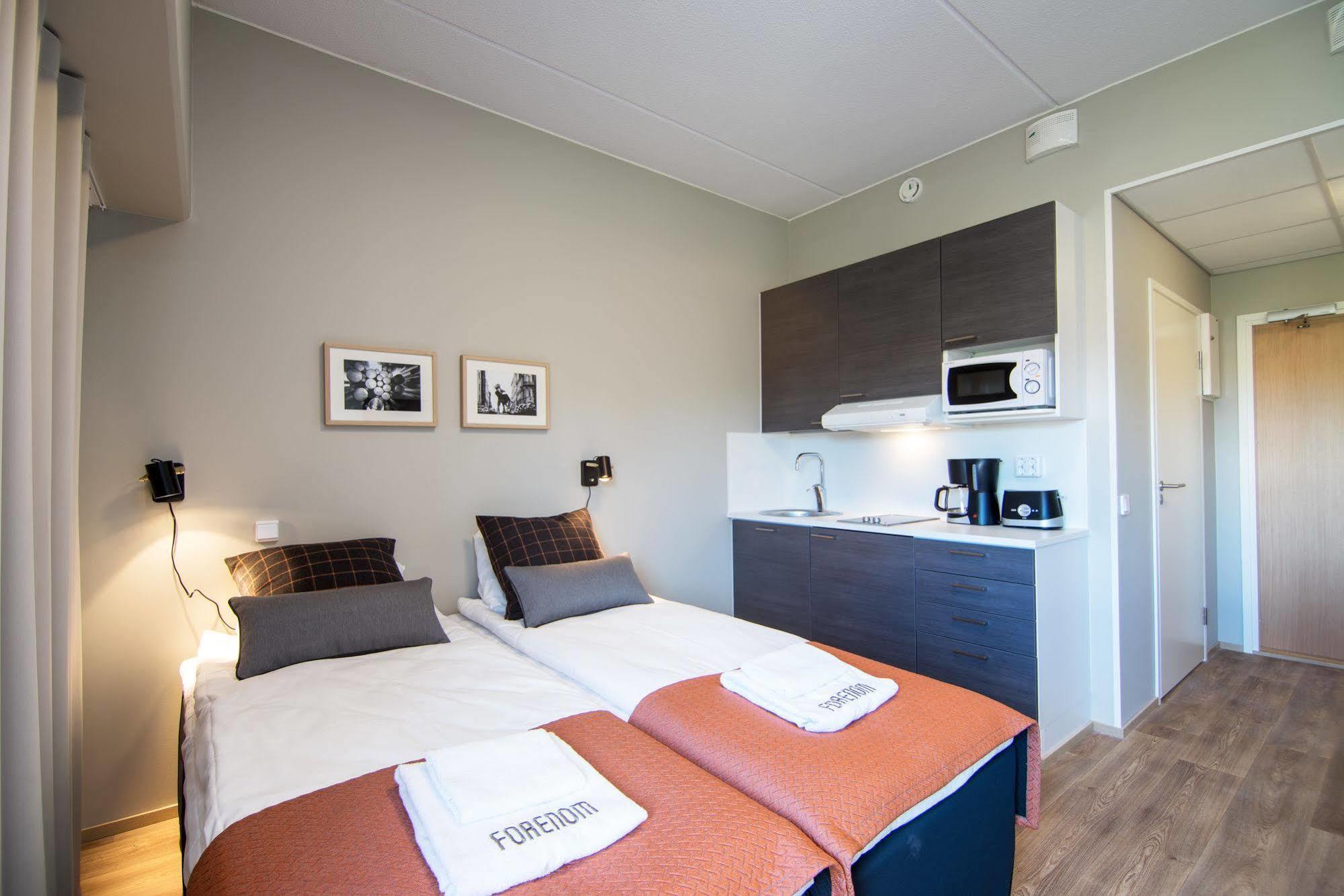 Forenom Aparthotel Espoo Leppaevaara Екстер'єр фото